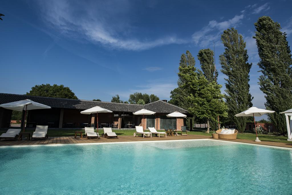 Agriturismo Tenuta "Il Cigno" Villanterio Eksteriør bilde