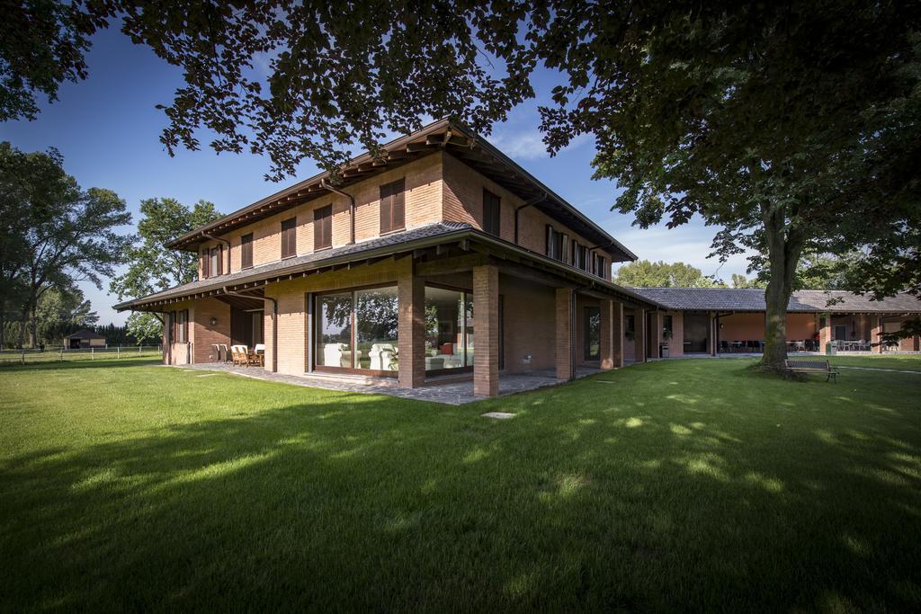 Agriturismo Tenuta "Il Cigno" Villanterio Eksteriør bilde