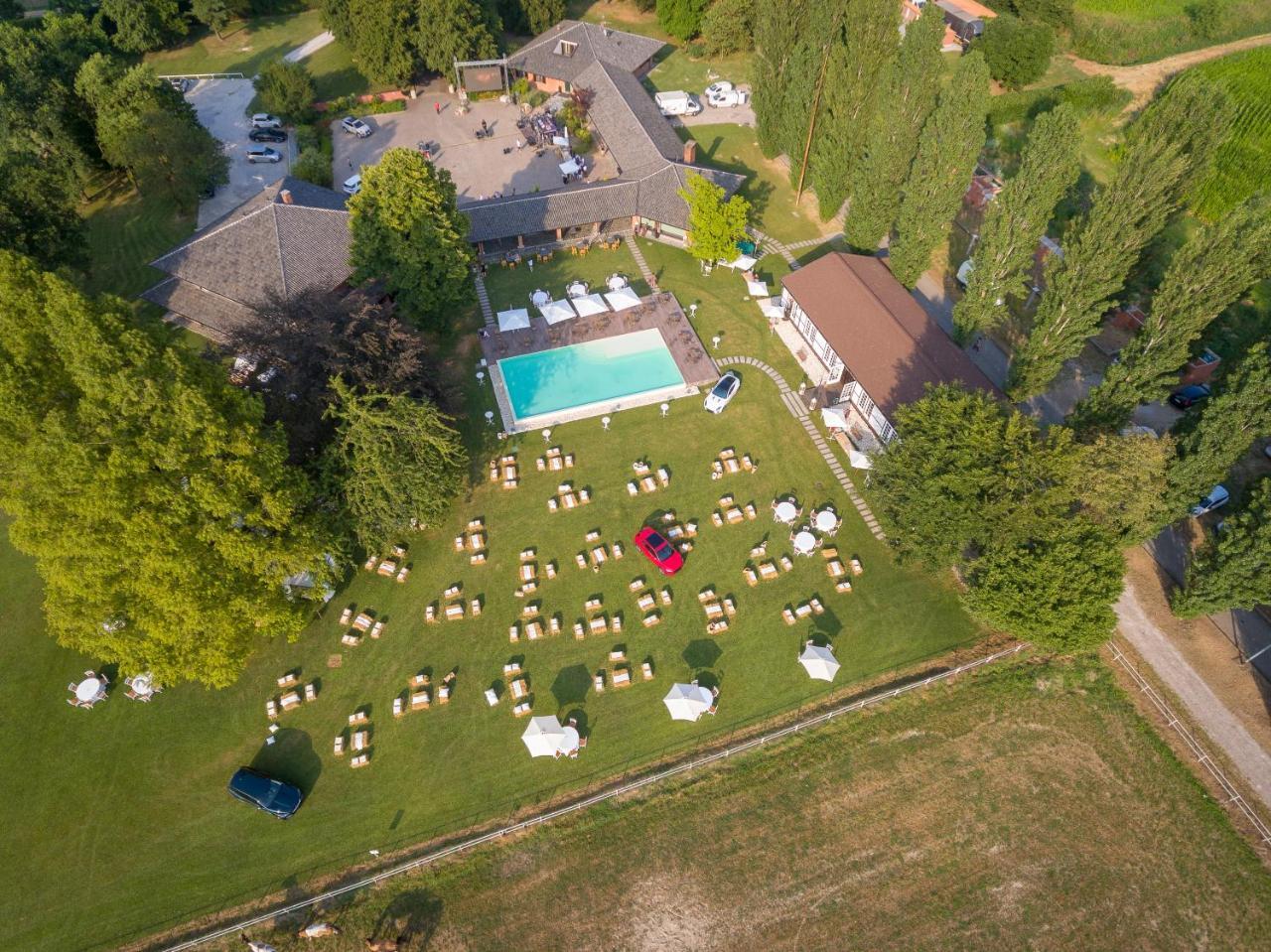 Agriturismo Tenuta "Il Cigno" Villanterio Eksteriør bilde